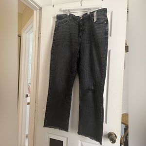 NWT black Loft jeans with right knee rip